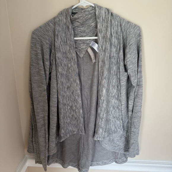 Athleta Heather Gray Nirvana Wear Two Ways Athlesuire Loungewear Cardigan - Picture 2 of 6